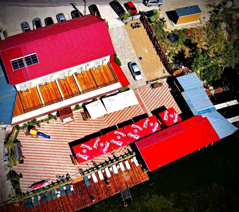 Pensiunea Danubio Moldova Noua Exterior photo